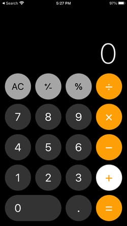 old-calculator-app-blank-iphone 5 تطبيقات لن أُثقل بها هاتفي iPhone أبدًا لأسباب مهمة
