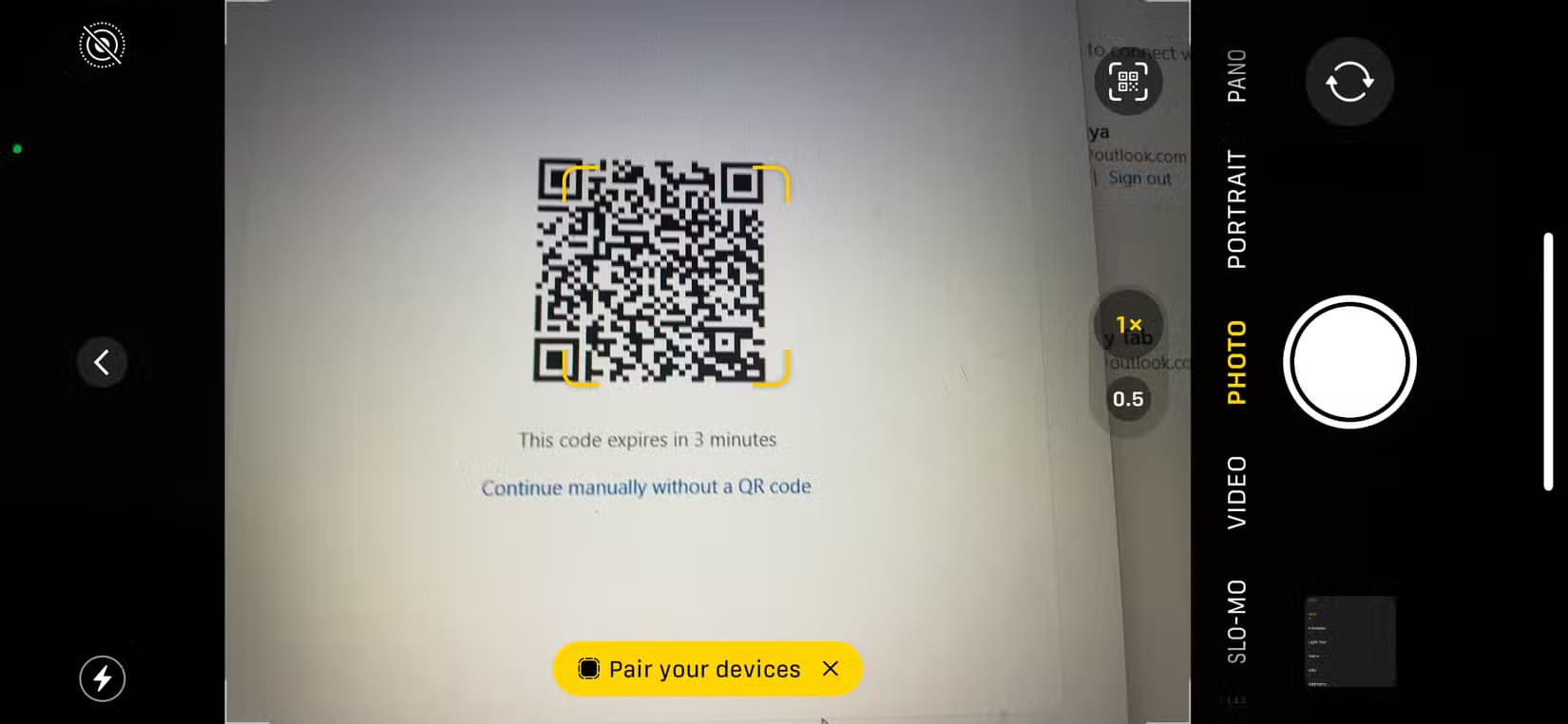 scan-qr-code-iphone-rotated-1 5 تطبيقات لن أُثقل بها هاتفي iPhone أبدًا لأسباب مهمة