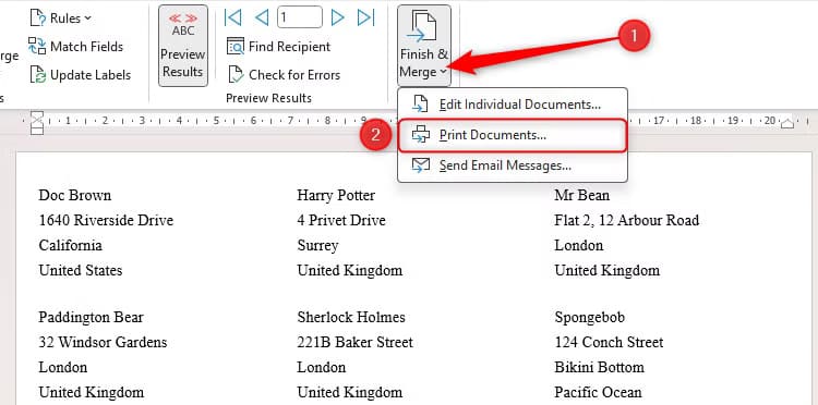 the-finish-and-merge-drop-down-in-word-with-print-documents-selected كيفية الاستفادة من تطبيقات Microsoft لتبسيط الاحتفالات