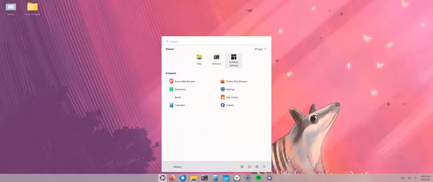 21-ubuntu-looking-like-windows-11 الفرق بين GNOME وKDE Plasma واختيار الأفضل بينهما لأجهزة سطح المكتب بنظام Linux