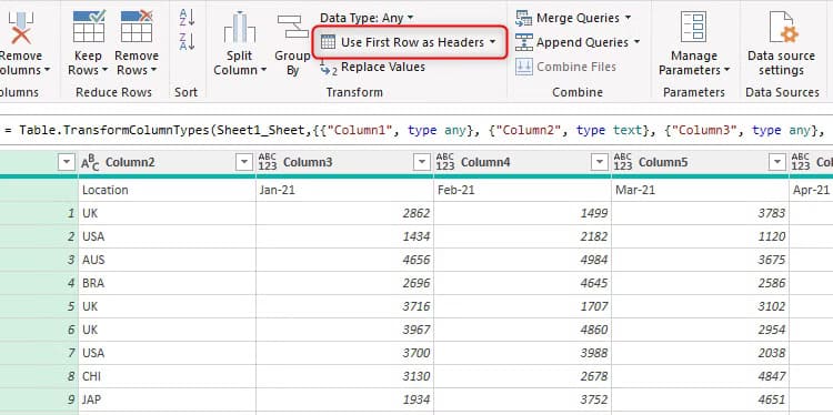 the-use-first-row-as-headers-option-in-excel-s-power-query-editor طرق سهلة لتنظيف واستيراد البيانات في Excel باستخدام Power Query
