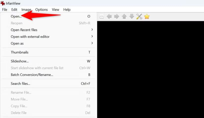 9-irfanview-open-photo طرق فعّالة لحذف بيانات EXIF من صورك في Windows 11 لحماية خصوصيتك