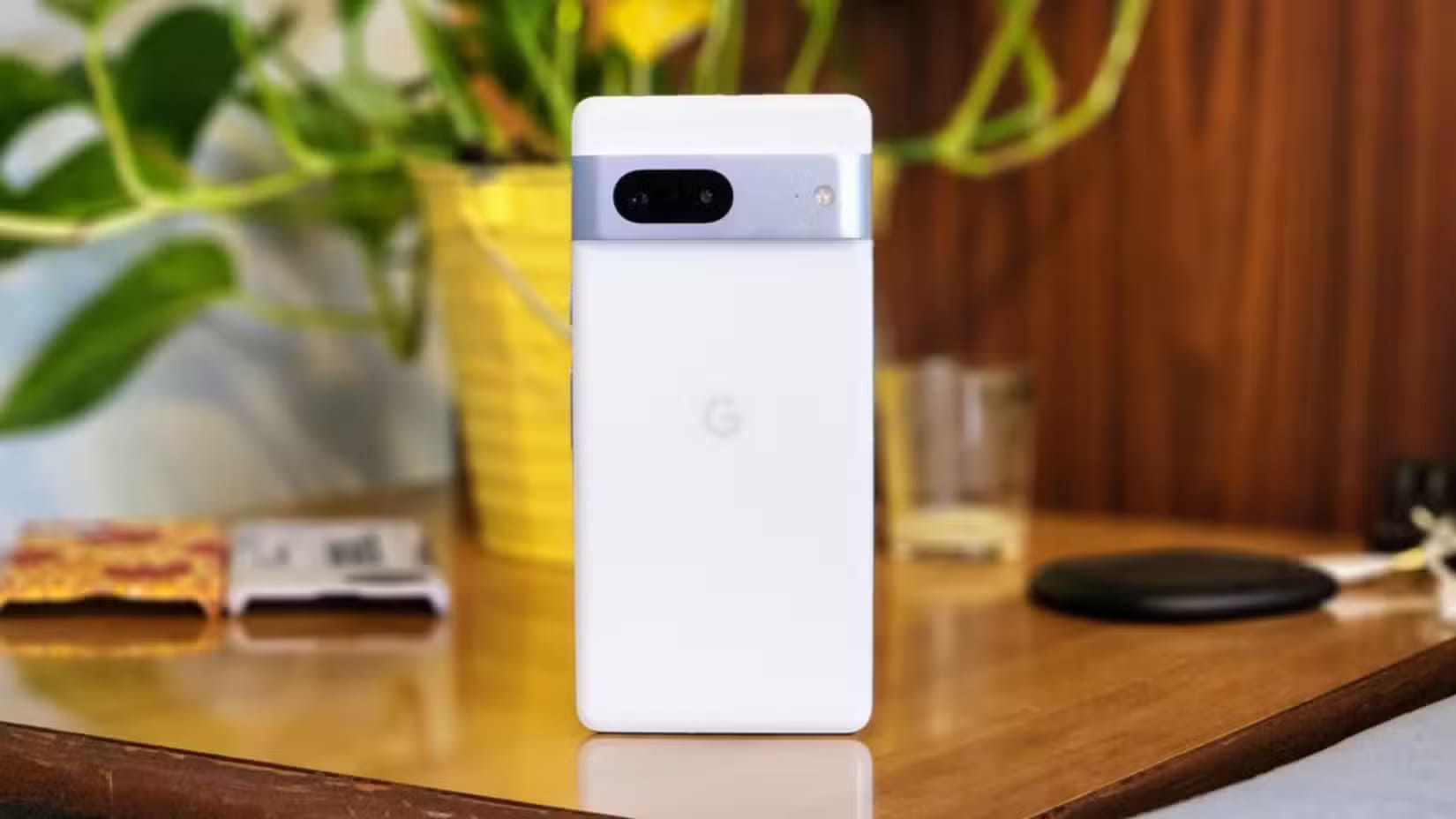 google-pixel-7-review أسباب اختياري الانتقال من هاتف Pixel إلى Galaxy S25