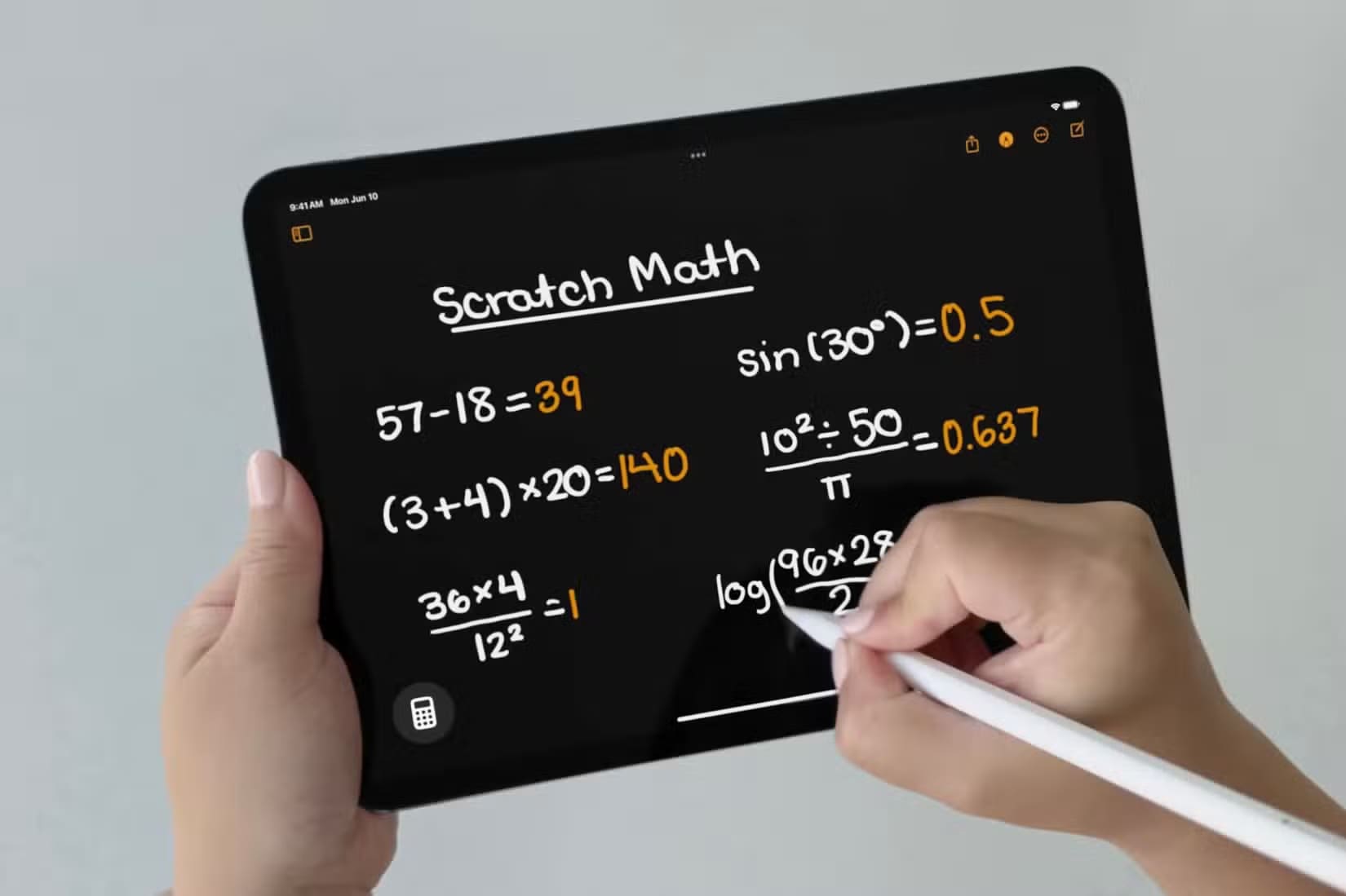 math-notes-demonstration-on-ipados-18-from-wwdc مقارنة بين Apple Notes وOneNote لتحديد التطبيق الأفضل لتدوين الملاحظات على جهاز Mac