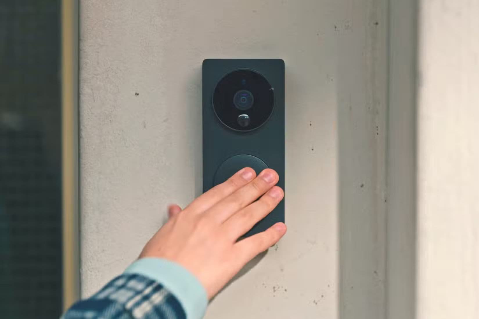 aqara-video-doorbell-g4-product-shot تحديد هوية الطارقين تلقائيًا باستخدام الذكاء الاصطناعي في Home Assistant