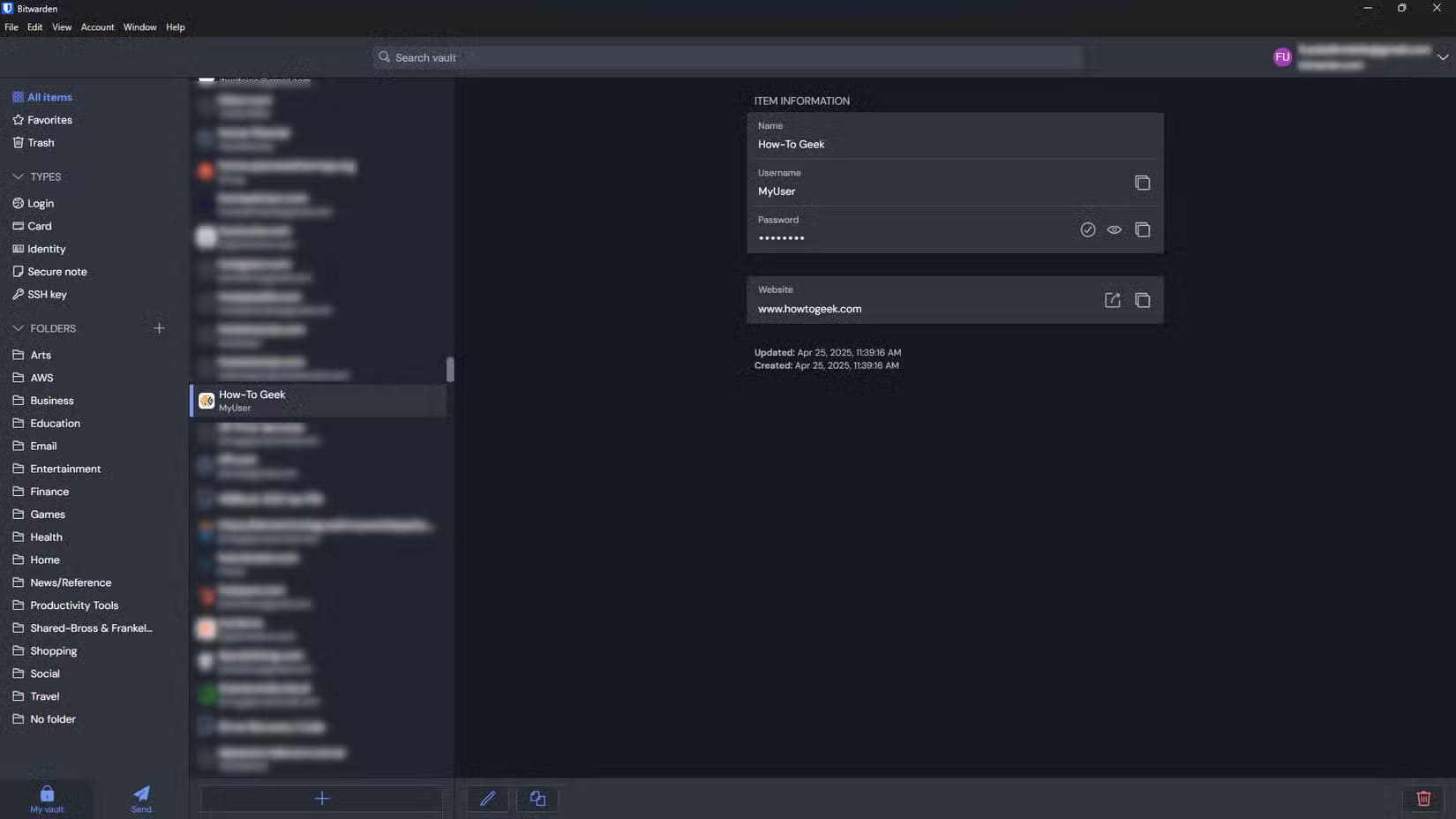 bitwarden-windows-desktop-app-password-list أفضل تطبيقات ويندوز المجانية مفتوحة المصدر التي تستحق التجربة