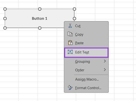 How-to-Create-a-Macro-Button-in-Excel-4 طريقة ربط زر بتشغيل ماكرو تلقائيًا في Excel لتسريع مهامك