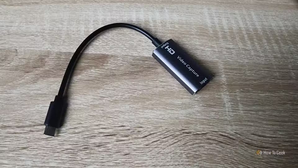 a-generic-usb-video-capture-device كل ما يمكنك فعله باستخدام منفذ USB في جهاز iPad