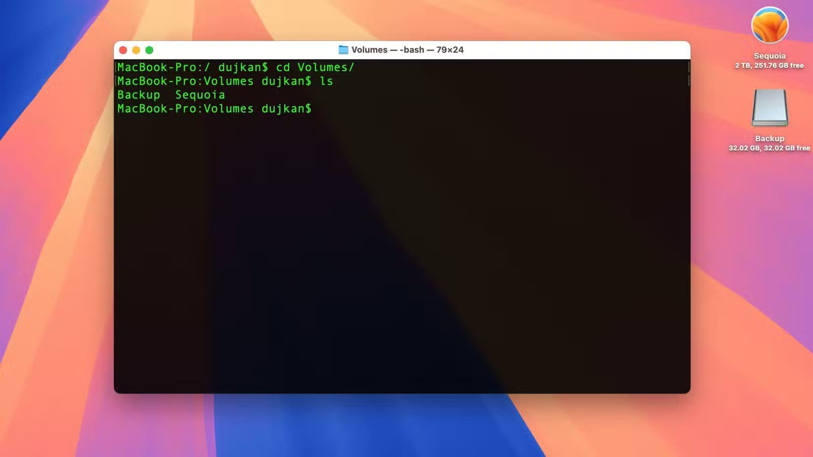 apple-macos-sequoia-terminal-view-volumes-folder-1 أفضل طريقة لنقل ملفاتك بين Windows وMac بدون مشاكل تنسيق أو قراءة