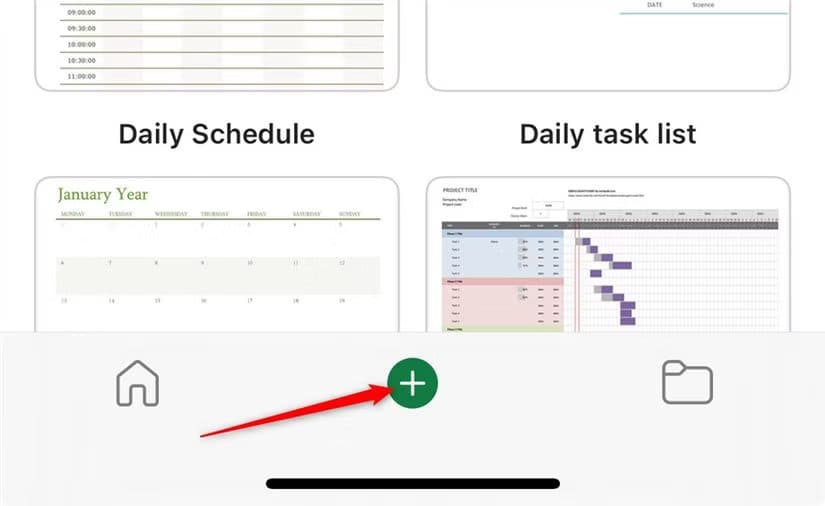 the-plus-icon-on-the-welcome-screen-of-the-ios-excel-app ميزات رائعة في Excel ستغير طريقة عملك هذا الشهر