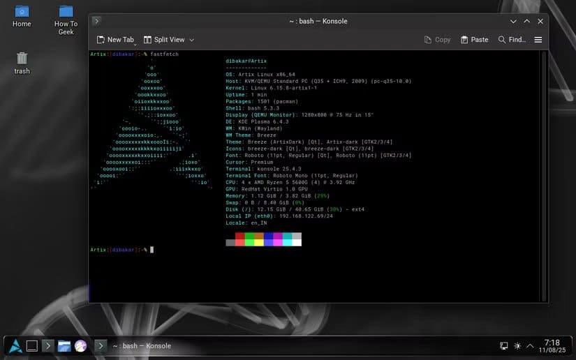 artix-linux-desktop-overview-with-fastfetch-open-in-terminal أفضل توزيعات لينكس المبنية على Arch حسب التجربة والتقييم