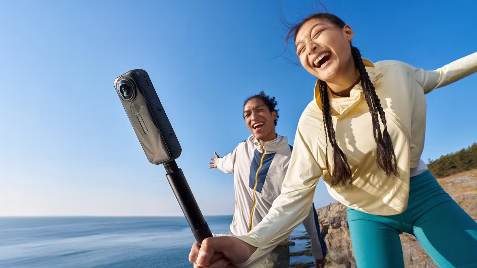 insta360-x5-hero أسباب تراجع كاميرات 360 ودور التقنيات الحديثة في تغيير مستقبل التصوير