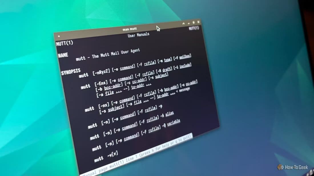 terminal-window-showing-the-manual-page-for-the-mutt-email-client-on-linux كيف تجعل Terminal يكمل أوامر تطبيقات سطر الأوامر تلقائيًا