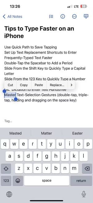 tricks-i-use-to-type-faster-on-my-iphone-12 أفضل حيل الكتابة السريعة على iPhone توفر عليك الوقت والمجهود