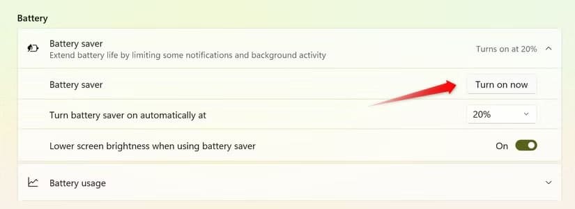1-manually-turning-on-the-battery-saver-mode-on-windows أهم إعدادات ويندوز التي تحافظ على بطارية الكمبيوتر المحمول لفترة أطول