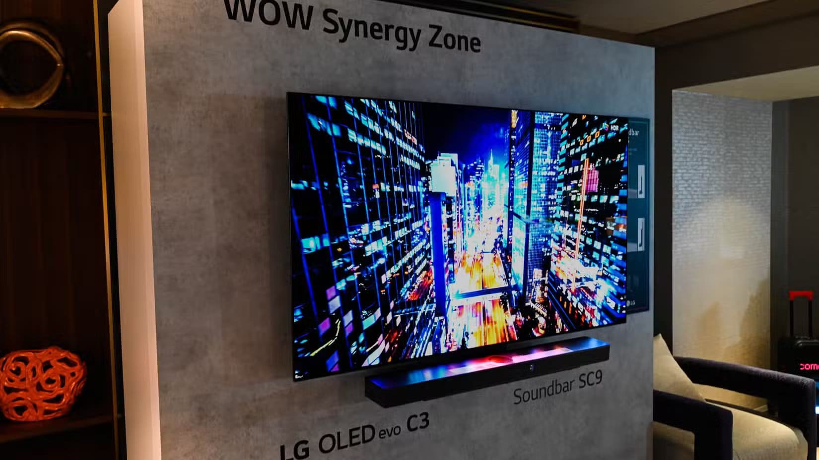 52605418239_44a2e8de5d_o الفرق بين تلفزيون RGB Mini LED و OLED أيهما أفضل لك