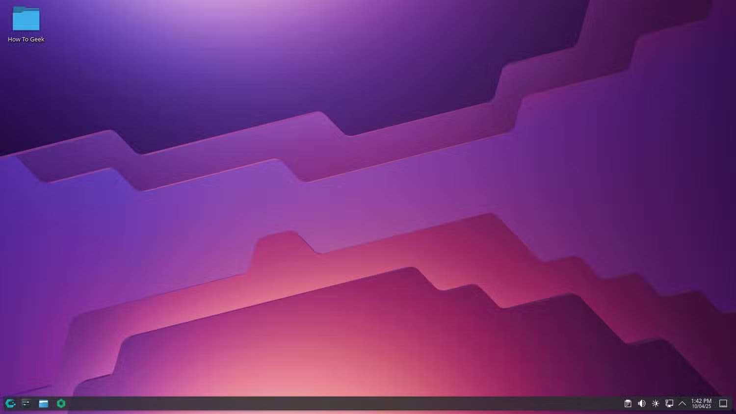 cachyos-desktop-overview أفضل توزيعات Linux لتشغيل ألعاب Windows بدون مشاكل
