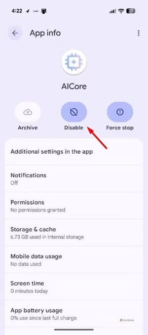 disable-option-for-the-aicore-service-in-the-pixel-settings-window-1 طريقة سهلة لزيادة ذاكرة Pixel 10 وتحسين الأداء