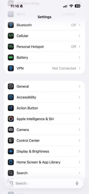 ios-26-settings-i-changed-after-upgrading-my-iphone-24 إعدادات iOS 26 المهمة التي يجب ضبطها بعد الترقية