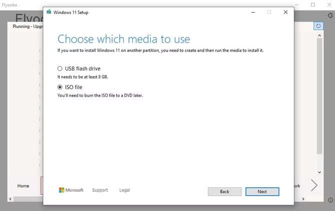 iso-file-option-in-the-windows-11-setup-window طريقة تثبيت Windows 11 بدون ميزات الذكاء الاصطناعي بسهولة