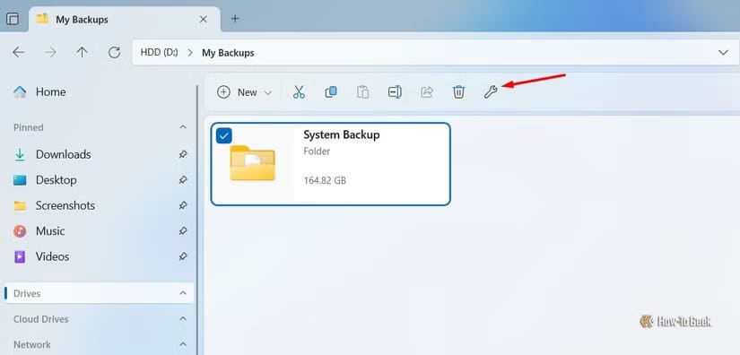properties-icon-in-the-files-app أفضل بديل لمستكشف الملفات على Windows 11 يمنحك تجربة أسرع وأسهل