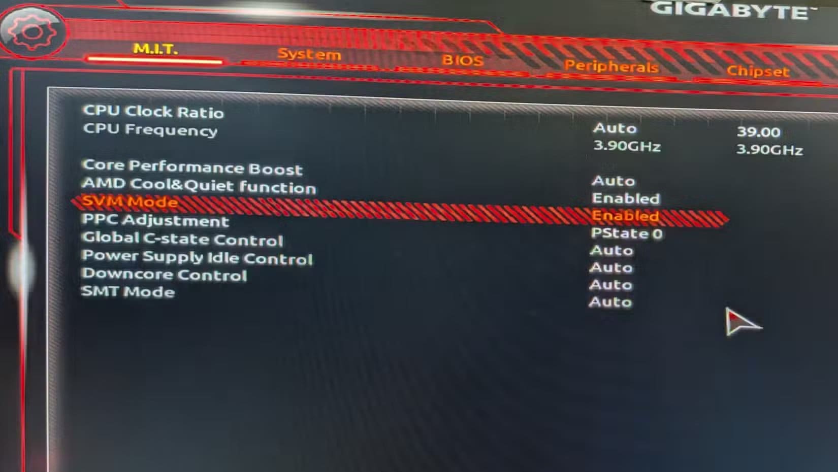svm-amd-virtualization-enabled-in-uefi-bios-of-gigabyte-motherboard إعدادات BIOS الضرورية للتمهيد المزدوج بين Windows وLinux
