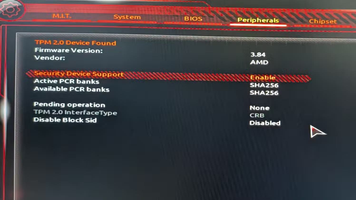 tpm-enabled-in-uefi-bios-of-gigabyte-motherboard إعدادات BIOS الضرورية للتمهيد المزدوج بين Windows وLinux