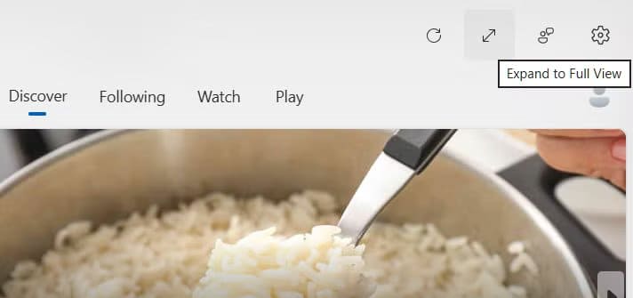 9-expanding-the-widgets-panel-to-full-view-and-refreshing-discover-content طرق ذكية لتحويل لوحة أدوات Windows 11 إلى مركز إنتاجية حقيقي