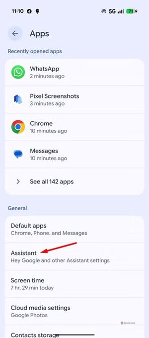 assistant-option-in-apps-section طرق فعّالة لإيقاف ميزات الذكاء الاصطناعي المزعجة في هواتف Google Pixel
