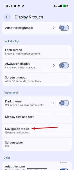 navigation-mode-option-in-pixel-settings طرق فعّالة لإيقاف ميزات الذكاء الاصطناعي المزعجة في هواتف Google Pixel
