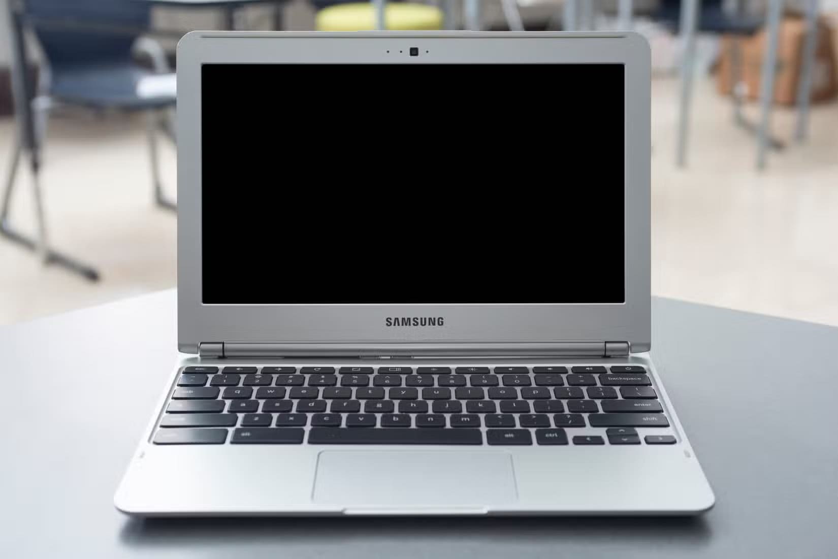 shutterstock_1407862589 خطوات بسيطة تجعل جهاز Chromebook أكثر أمانًا من أي وقت مضى
