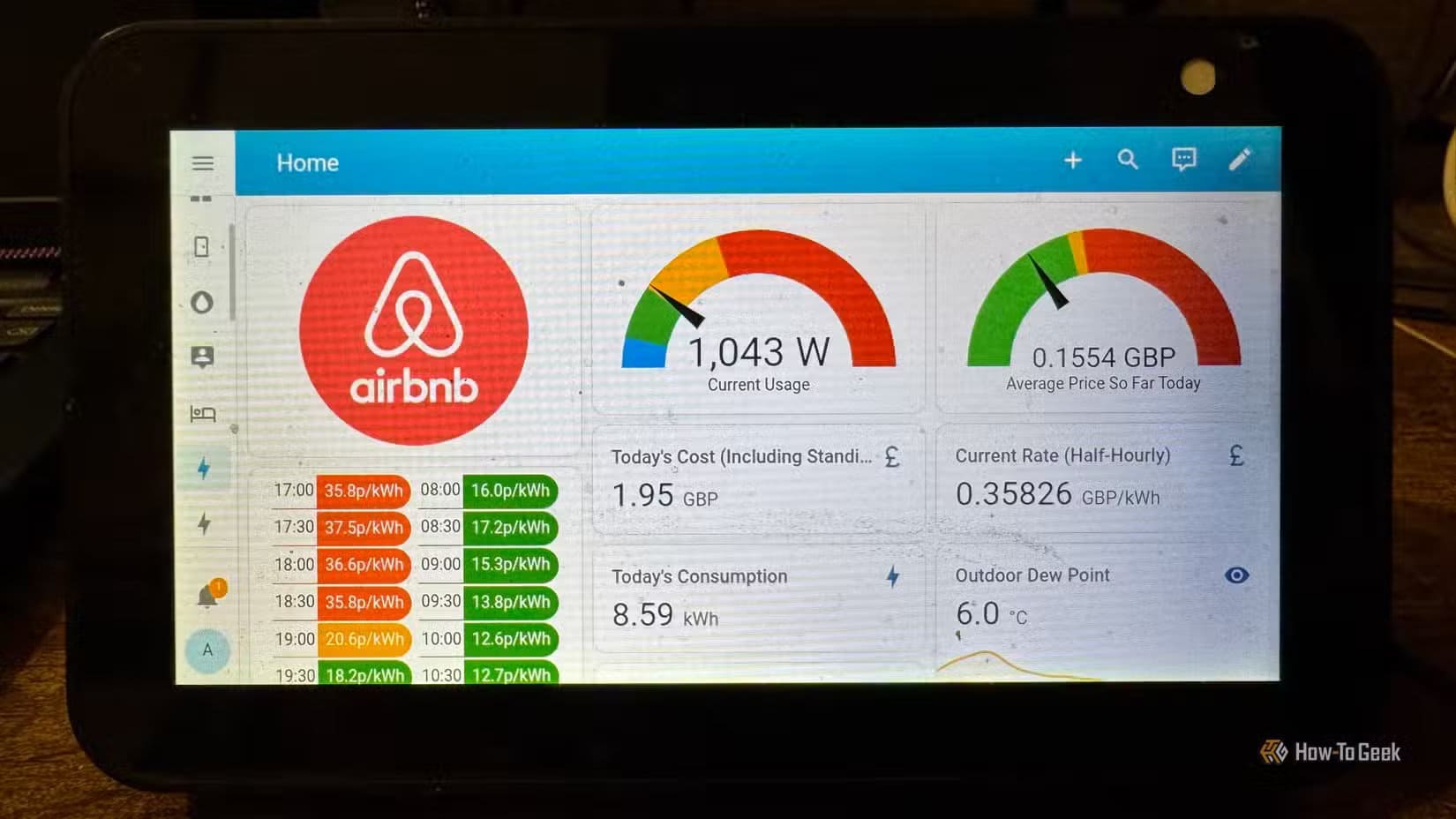an-echo-show-5-running-the-home-assistant-android-app-showing-a-home-assistant-dashboard-1 اجعل شاشة Echo Show تعرض لوحة تحكم Home Assistant تلقائياً