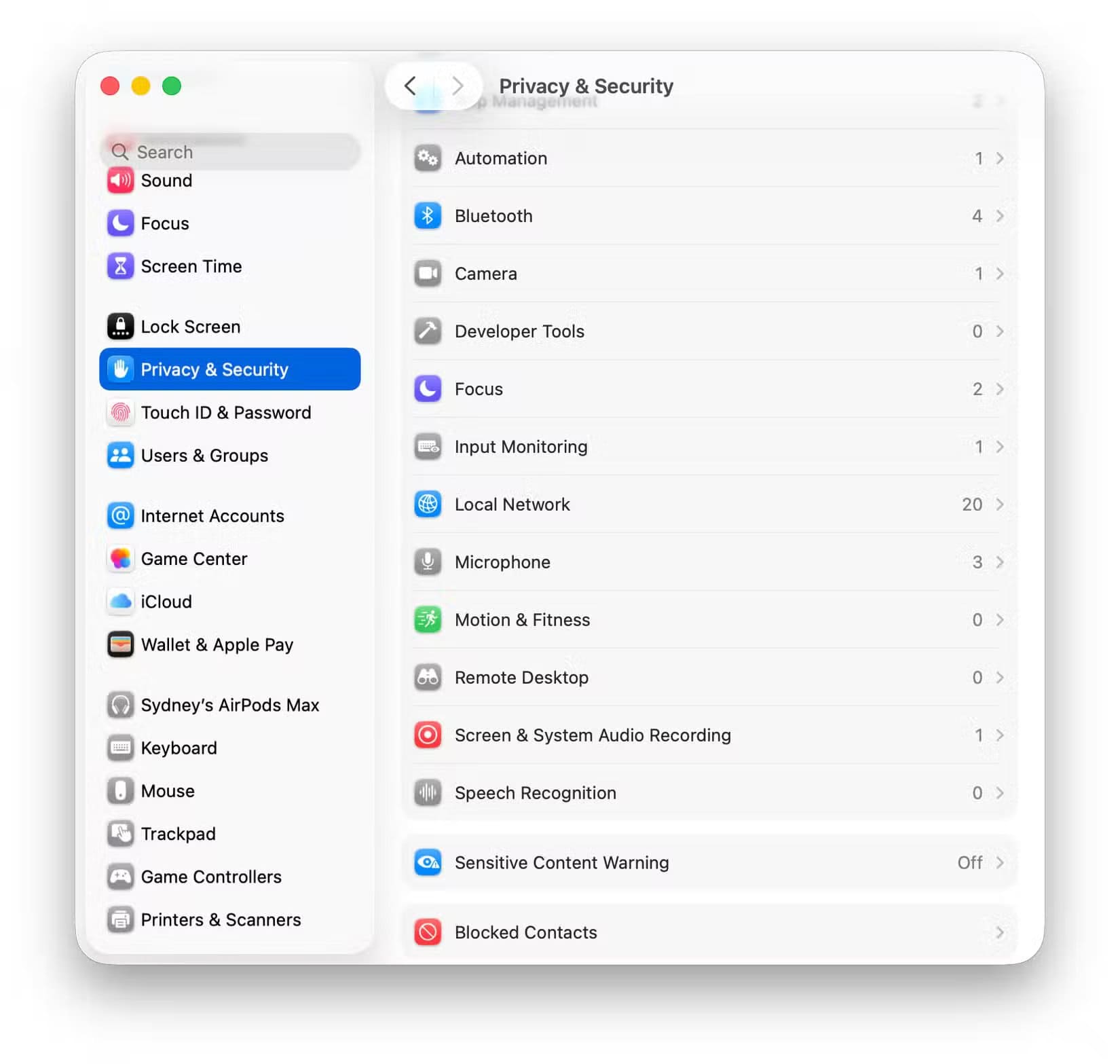 screenshot-2025-11-28-at-13-52-05 خطوات بسيطة تجعل حماية جهاز Mac أقوى دون الحاجة لأدوات إضافية