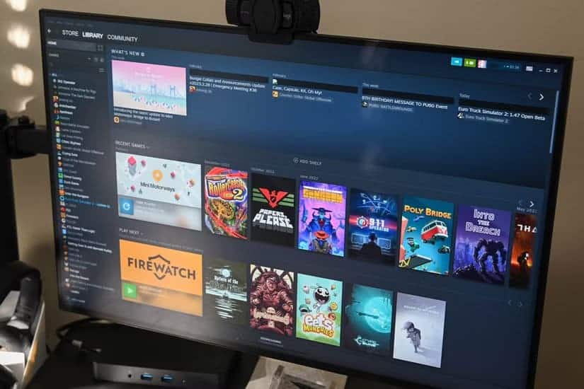 steam-library-on-a-monitor Steam يتخلى عن Windows 10 وهذه هي الخطة القادمة