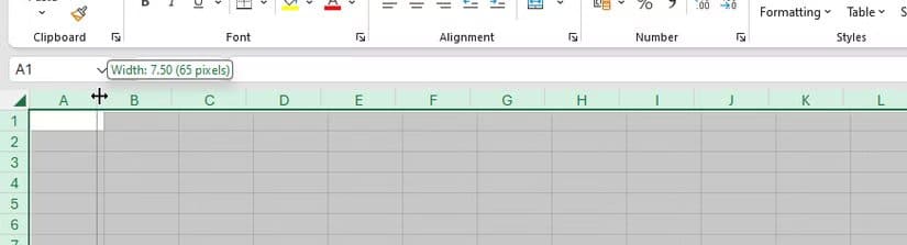 a-blank-excel-worksheet-with-all-cells-selected-and-the-column-widths-reduced-to-65-pixels طريقة ابتكار ألعاب كلمات تفاعلية داخل Excel باستخدام أدواته الذكية