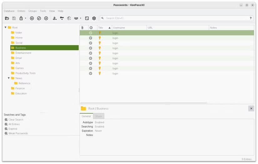 keepassxc-a-demo-password-gallery تطبيقات تمنح سطح مكتب Linux انطلاقة أسرع وأكثر سلاسة عند التشغيل