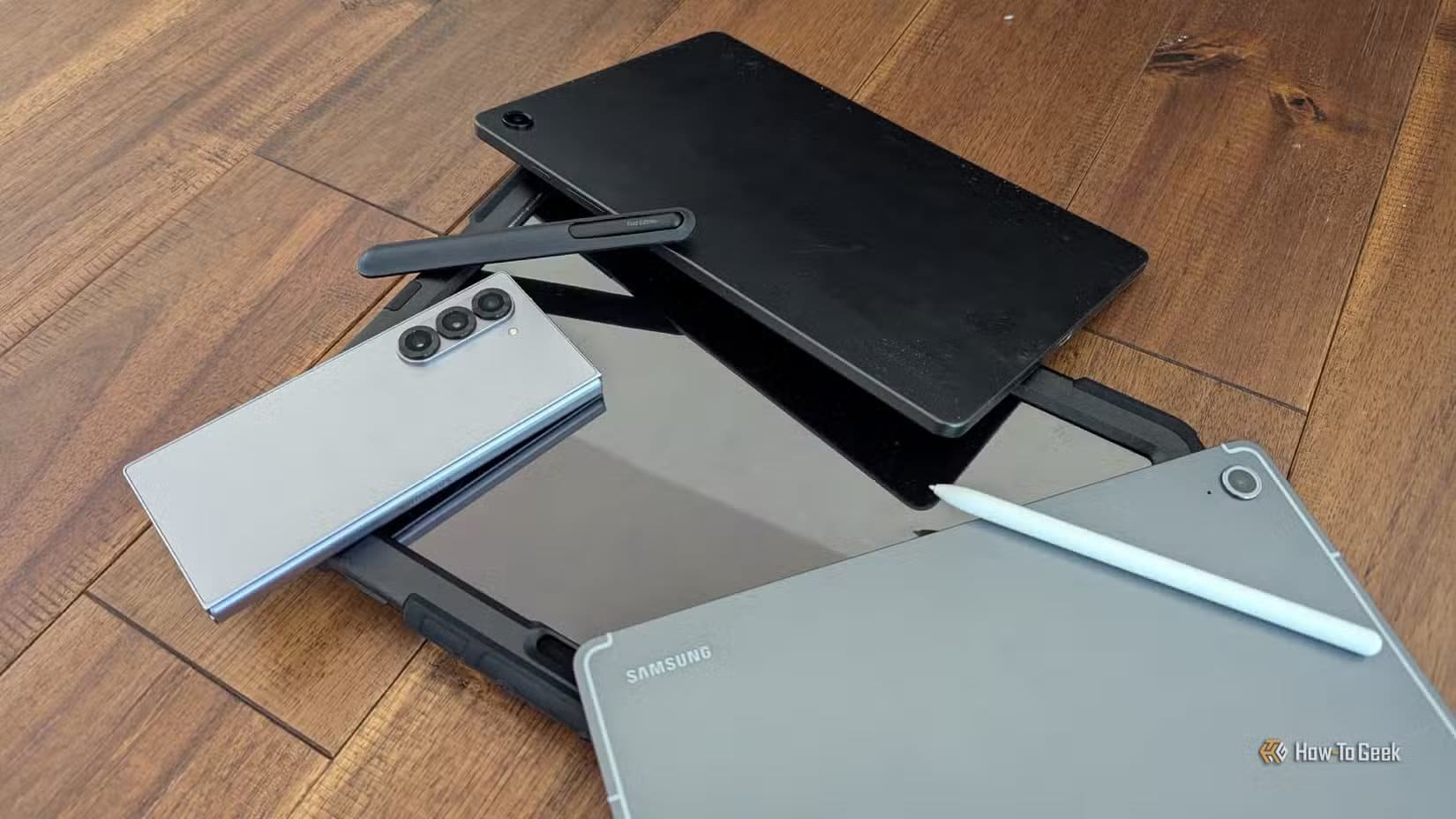 Üç Samsung Galaxy tablet ve Az Fold 6: Birçok insanın Linux'u birincil işletim sistemi olarak benimsememesinin 4 nedeni.