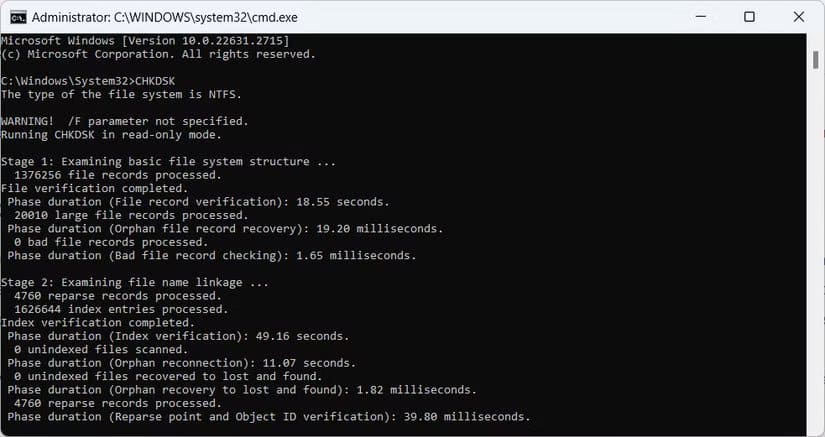chkdsk-running-windows adalah fitur DOS lama yang masih diandalkan oleh Windows hingga saat ini.