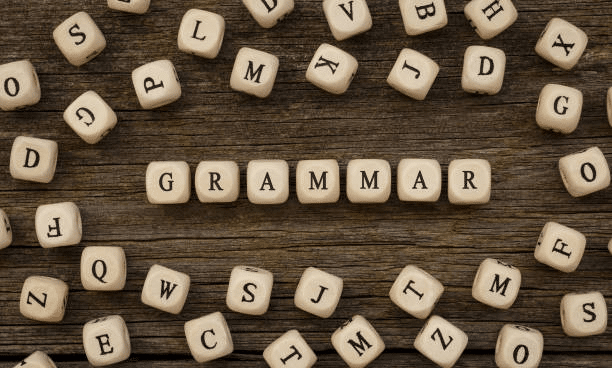 grammar كيف يساعدك Grammar And Syntax Checker على تحسين مهارات الكتابة وتقليل الأخطاء اللغوية