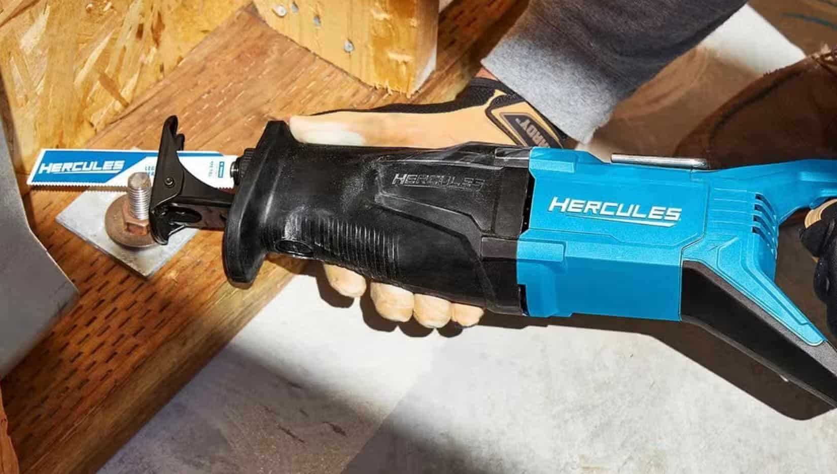 Hercules-Sawzall menawarkan peralatan berkualitas terbaik dengan harga terjangkau yang layak dibeli, menyaingi merek-merek global dalam hal kinerja.