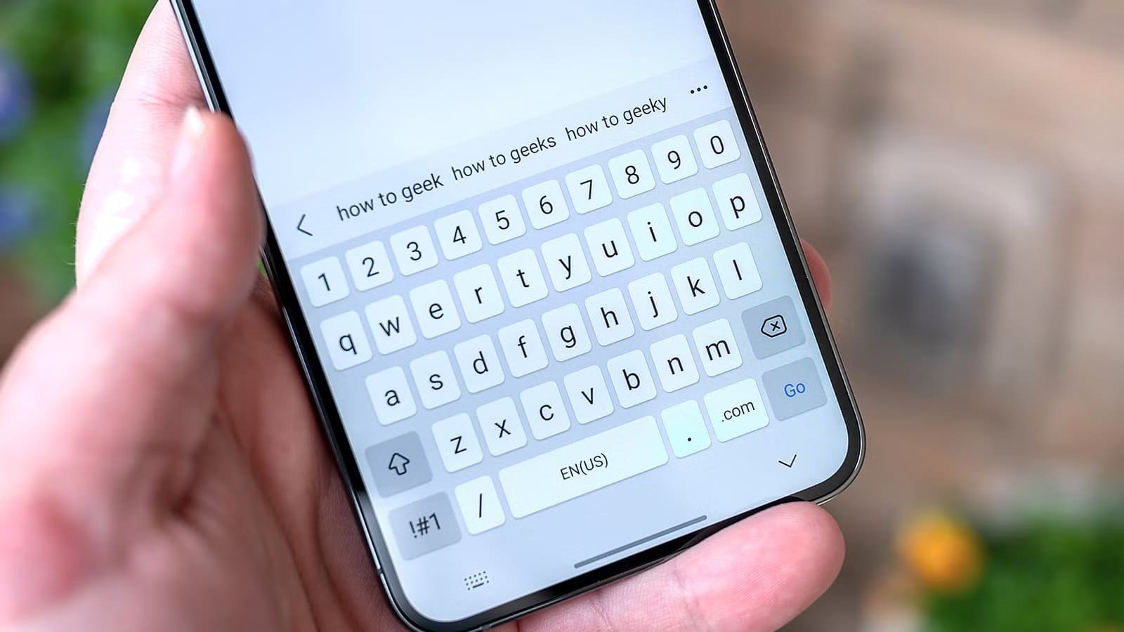 Samsung Galaxy Keyboard Android Gboard: Mengetik dengan suara di Android adalah cara tercepat untuk mengetik pesan tanpa menyentuh keyboard.