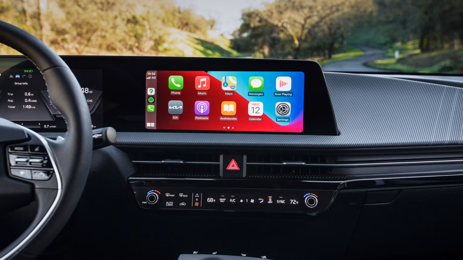 2024-kia-ev6-infotainment كيف تصلح السيارات عيوب الاستدعاء تلقائيًا قبل زيارة مركز الصيانة