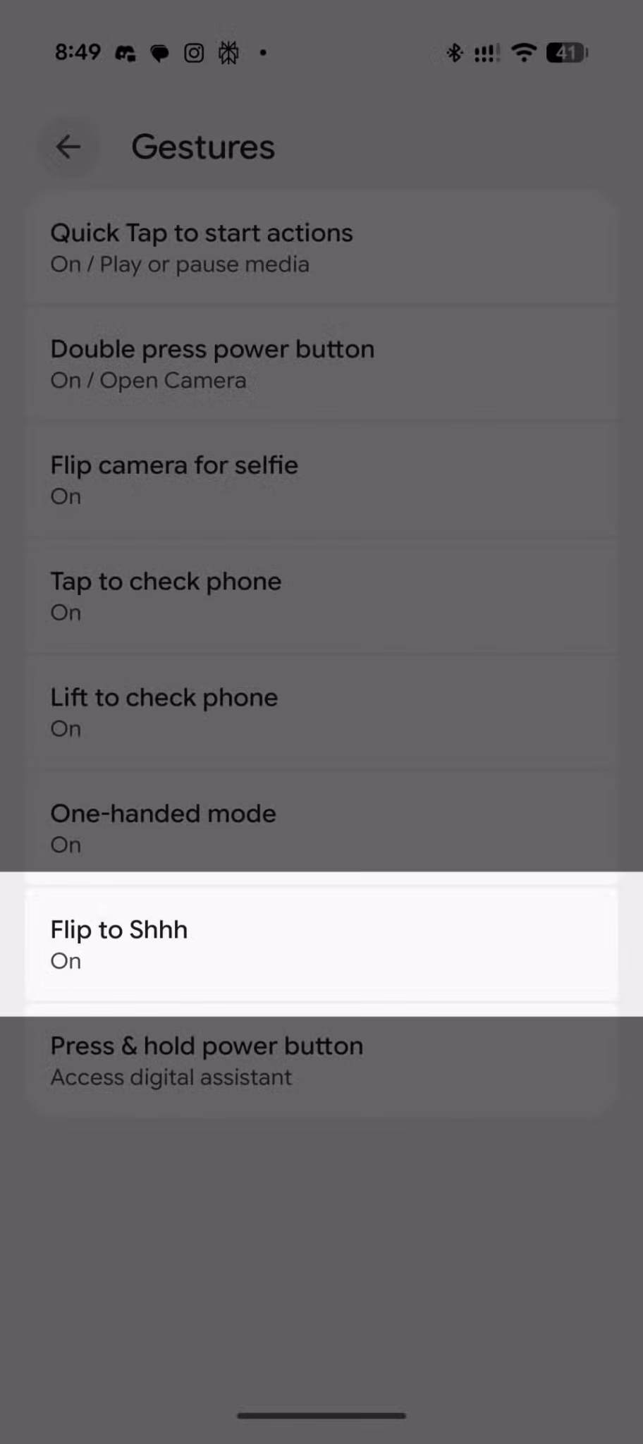 gestures-settings-with-flip-to-shhh-highlighted-showing-it-turned-on-scaled 5 إعدادات أغيّرها فورًا عند شراء هاتف Google Pixel جديد