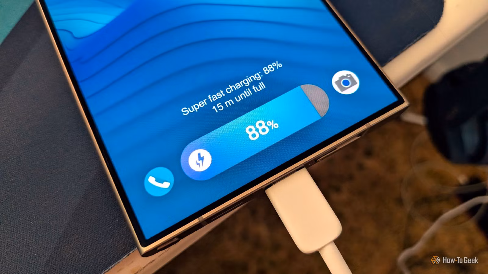 samsung-galaxy-super-fast-charging أوقفت سخونة هاتف سامسونج أثناء الشحن بتعطيل هذا الإعداد البسيط