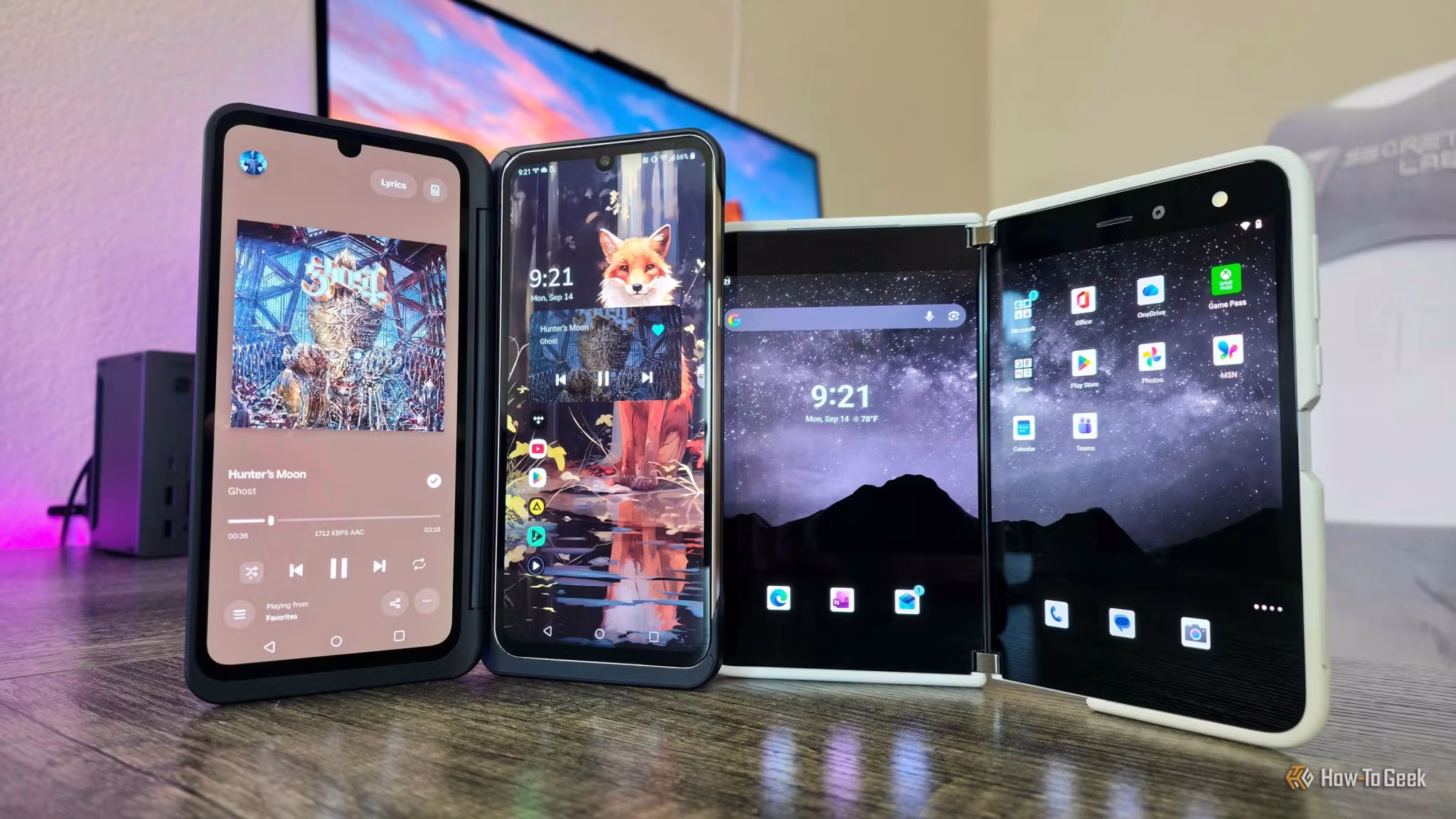 dual-screen-smartphones-01-scaled لماذا تخلّينا عن الهواتف ذات الشاشتين رغم أنها كانت فكرة رائعة