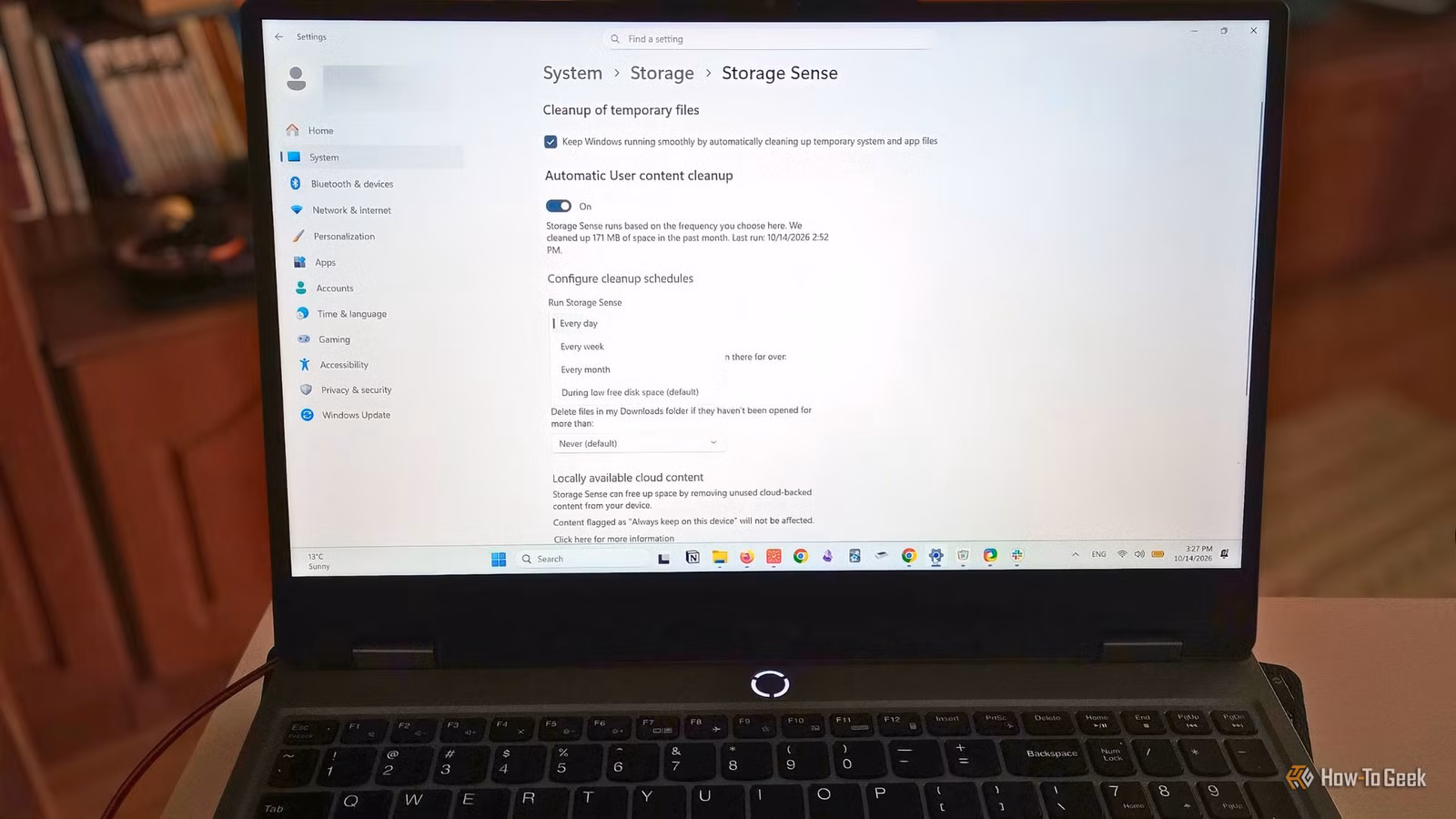 storage-sense-settings-on-windows-11-laptop توقفت عن تنظيف مساحة التخزين في ويندوز 11 يدويًا بعد اكتشاف هذه الأداة المدمجة